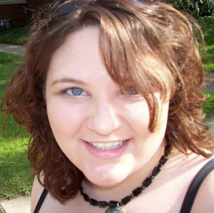 Meet your Posher, Liz